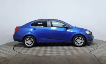 Chevrolet Aveo 2013 года за 3 250 000 тг. в Астана фото 4
