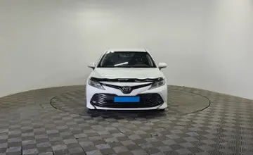 Toyota Camry 2019 года за 12 150 000 тг. в Алматы фото 2