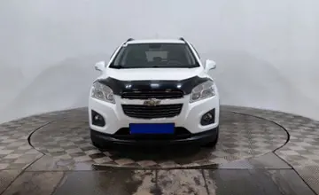 Chevrolet Tracker 2014 года за 5 850 000 тг. в Астана фото 2