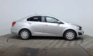 Chevrolet Aveo 2014 года за 3 800 000 тг. в Астана фото 4
