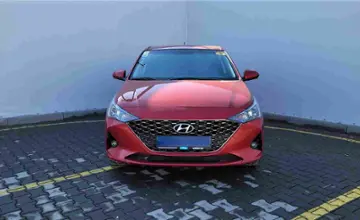 Hyundai Accent 2020 года за 7 990 000 тг. в Астана фото 2