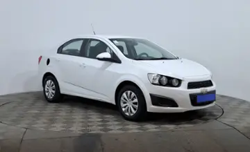 Chevrolet Aveo 2014 года за 2 690 000 тг. в Астана фото 3