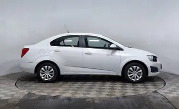 Chevrolet Aveo 2014 года за 2 690 000 тг. в Астана фото 4