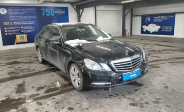 Mercedes-Benz E-Класс 2012 года за 6 990 000 тг. в Астана фото 2