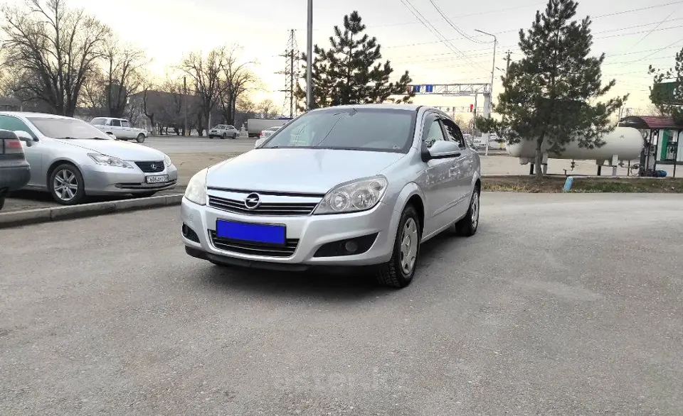 2011 Opel Astra