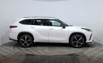 Toyota Highlander 2021 года за 25 500 000 тг. в Астана фото 4