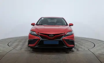 Toyota Camry 2021 года за 11 490 000 тг. в Астана фото 2
