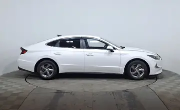 Hyundai Sonata 2020 года за 10 170 000 тг. в Астана фото 4