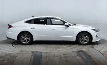 Hyundai Sonata 2020 года за 10 490 000 тг. в Астана фото 4