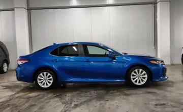 Toyota Camry 2020 года за 11 290 000 тг. в Астана фото 4