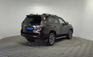 Toyota Land Cruiser Prado 2022 года за 33 990 000 тг. в Алматы