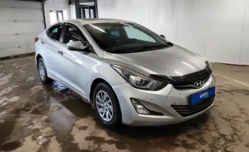 Hyundai Elantra 2015 года за 6 250 000 тг. в Астана фото 2