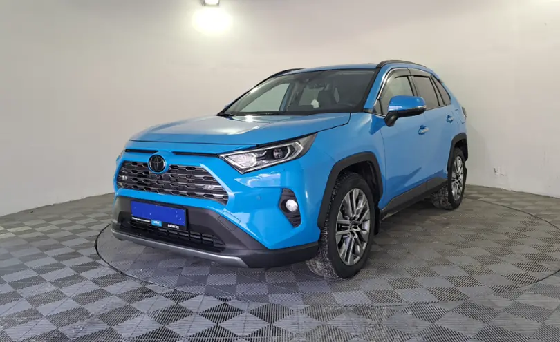 Toyota RAV4 2021 года за 14 100 000 тг. в Павлодар