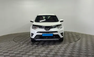 Toyota RAV4 2017 года за 9 990 000 тг. в Алматы фото 2