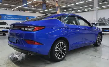 JAC J7 2023 года за 6 590 000 тг. в Усть-Каменогорск