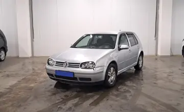 Volkswagen Golf 2000 года за 2 290 000 тг. в Астана фото 1