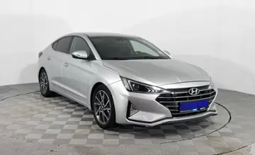 Hyundai Elantra 2018 года за 7 190 000 тг. в Караганда фото 3