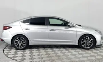 Hyundai Elantra 2018 года за 7 190 000 тг. в Караганда фото 4