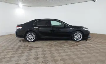 Toyota Camry 2019 года за 13 500 000 тг. в Шымкент фото 4