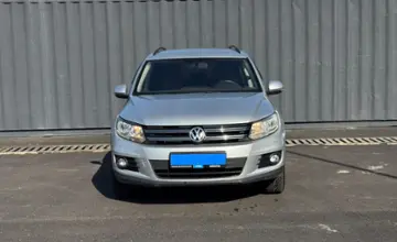 Volkswagen Tiguan 2015 года за 6 590 000 тг. в Алматы фото 2