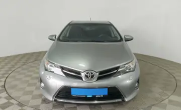 Toyota Auris 2015 года за 5 790 000 тг. в Атырау фото 2