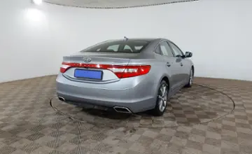 Hyundai Grandeur 2015 года за 9 490 000 тг. в Шымкент