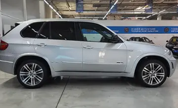 BMW X5 2012 года за 9 190 000 тг. в Усть-Каменогорск фото 4