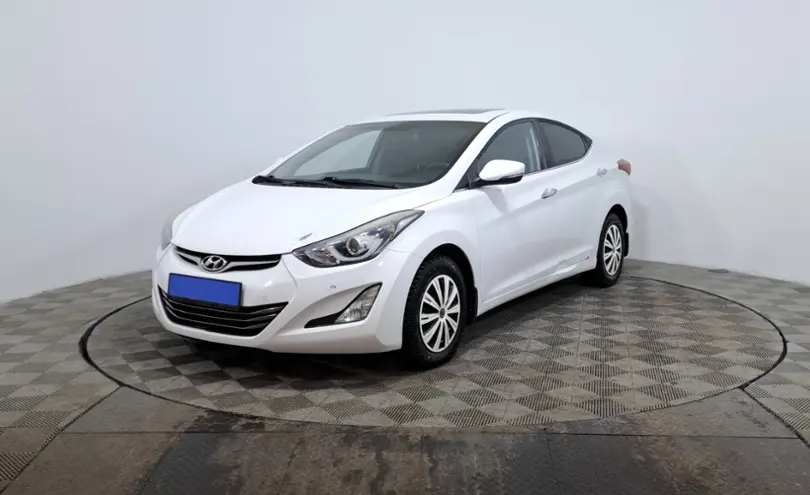 Hyundai Elantra 2015 года за 5 500 000 тг. в Астана