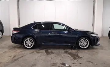 Toyota Camry 2019 года за 14 390 000 тг. в Астана фото 4