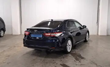 Toyota Camry 2019 года за 14 390 000 тг. в Астана