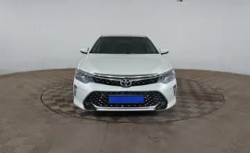 Toyota Camry 2016 года за 10 990 000 тг. в Шымкент фото 2