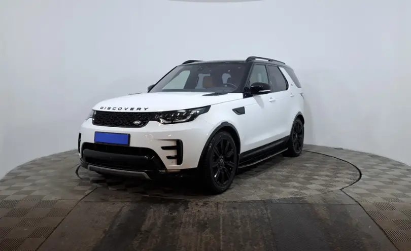 Land Rover Discovery 2017 года за 20 000 000 тг. в Астана