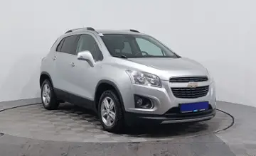 Chevrolet Tracker 2015 года за 5 590 000 тг. в Астана фото 3
