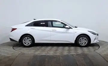Hyundai Elantra 2022 года за 9 200 000 тг. в Астана фото 4