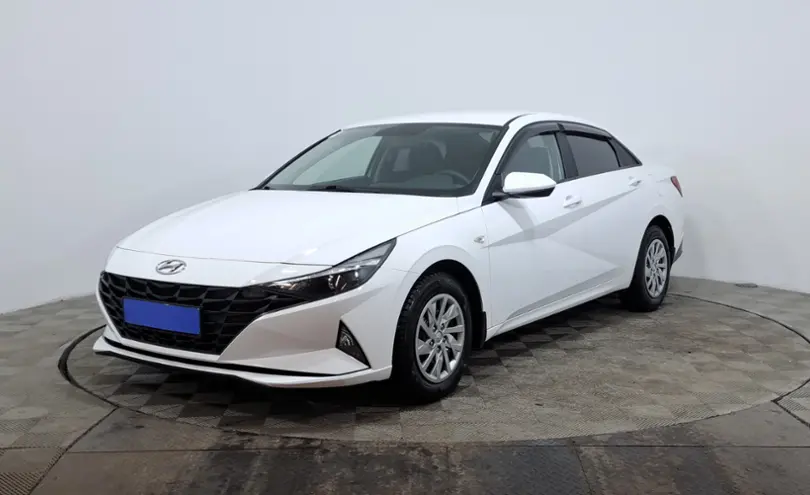 Hyundai Elantra 2022 года за 9 200 000 тг. в Астана