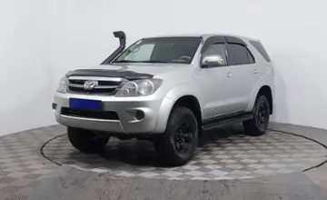 Toyota Fortuner 2008 года за 7 290 000 тг. в Астана фото 1