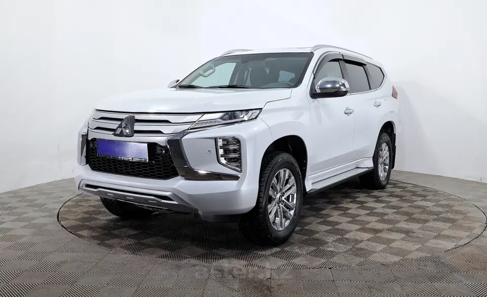 2020 Mitsubishi Pajero Sport