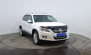 Volkswagen Tiguan 2011 года за 4 890 000 тг. в Астана фото 3