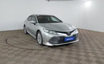 Toyota Camry 2019 года за 12 990 000 тг. в Шымкент фото 3