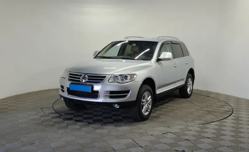 Volkswagen Touareg 2008 года за 8 100 000 тг. в Алматы