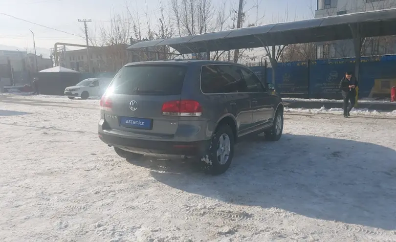 Volkswagen Touareg 2003 года за 4 500 000 тг. в Алматы фото 3
