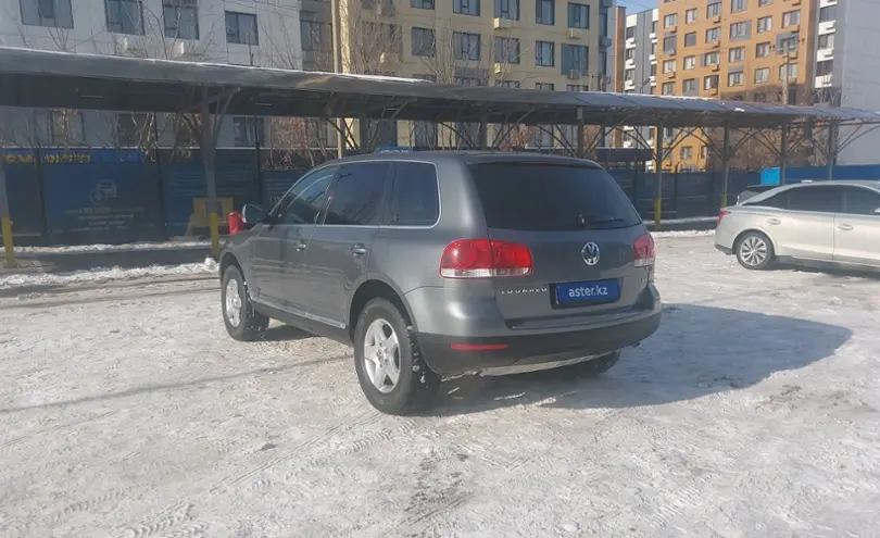 Volkswagen Touareg 2003 года за 4 500 000 тг. в Алматы фото 4