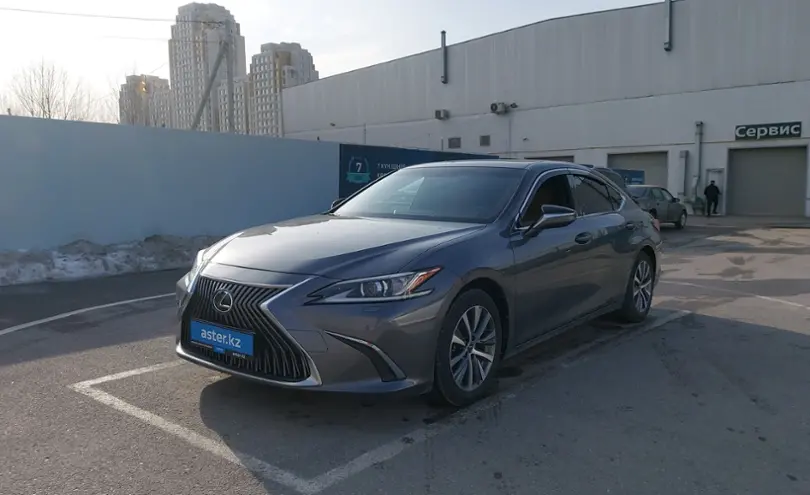 Lexus ES 2020 года за 19 000 000 тг. в Шымкент