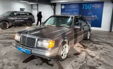 Mercedes-Benz E-Класс 1993 года за 2 000 000 тг. в Астана фото 1