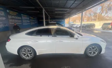 Hyundai Sonata 2019 года за 10 500 000 тг. в Алматы фото 4