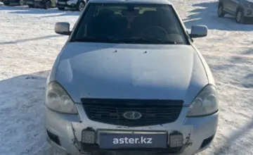 LADA (ВАЗ) Priora 2013 года за 1 500 000 тг. в Уральск фото 2