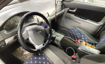 LADA (ВАЗ) Priora 2013 года за 2 000 000 тг. в Астана фото 5