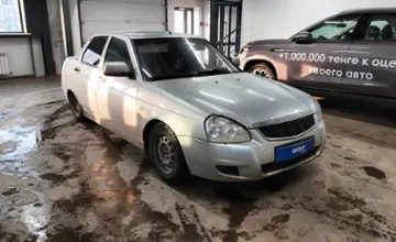 LADA (ВАЗ) Priora 2013 года за 2 000 000 тг. в Астана фото 2
