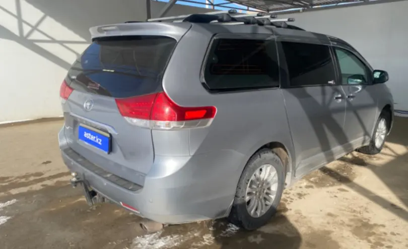 Toyota Sienna 2013 года за 14 000 000 тг. в Кызылорда фото 5