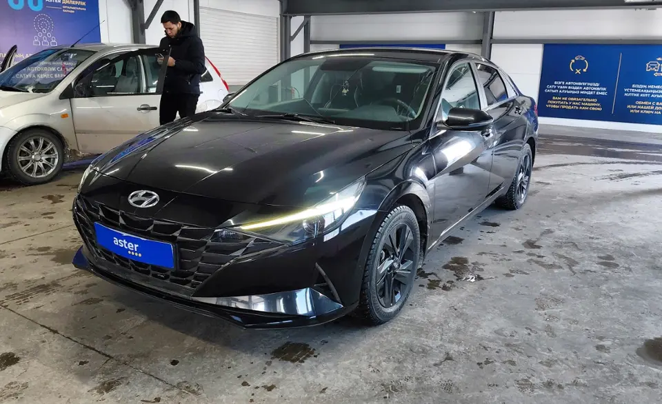 Hyundai Elantra 2022 года за 9 000 000 тг. в Астана